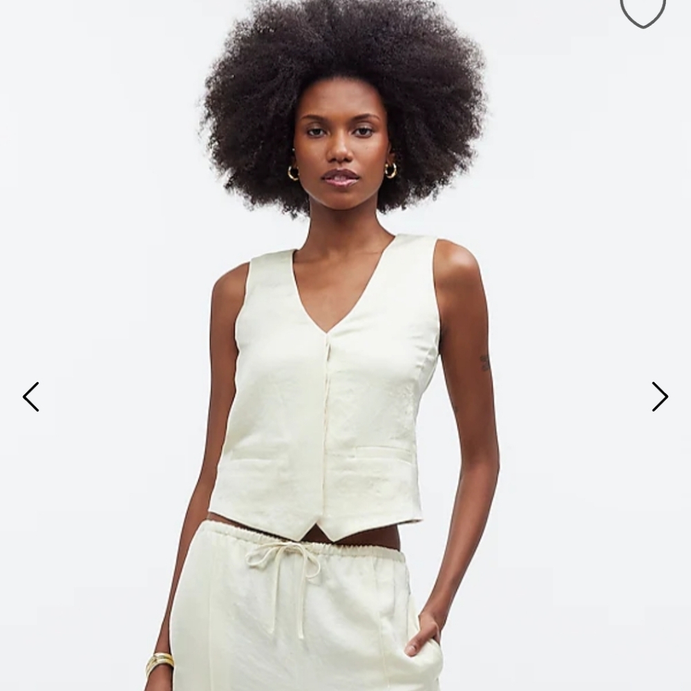 Madewell satin Button-front vest top